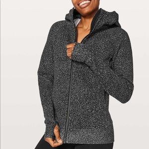 NWOT LULULEMON Scuba Hoodie 6
